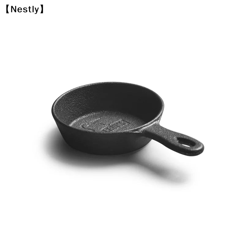 8.5CM Mini Cast Iron Skillet Non-Stick Mini Egg Frying Pan for Kitchen Cookware〔Nest〕