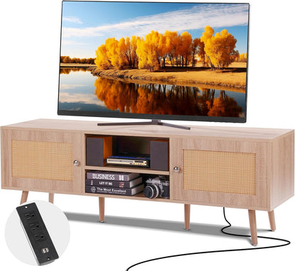 VEVOR Rattan TV Stand, Mid Century Modern TV Stand for 75 Inch TV, Boho Rattan TV Cabinet with Build-In Socket and USB Ports, Adjustable Shelfs for Living Room, Media Room, Oak
