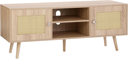 VEVOR Rattan TV Stand, Mid Century Modern TV Stand for 75 Inch TV, Boho Rattan TV Cabinet with Build-In Socket and USB Ports, Adjustable Shelfs for Living Room, Media Room, Oak