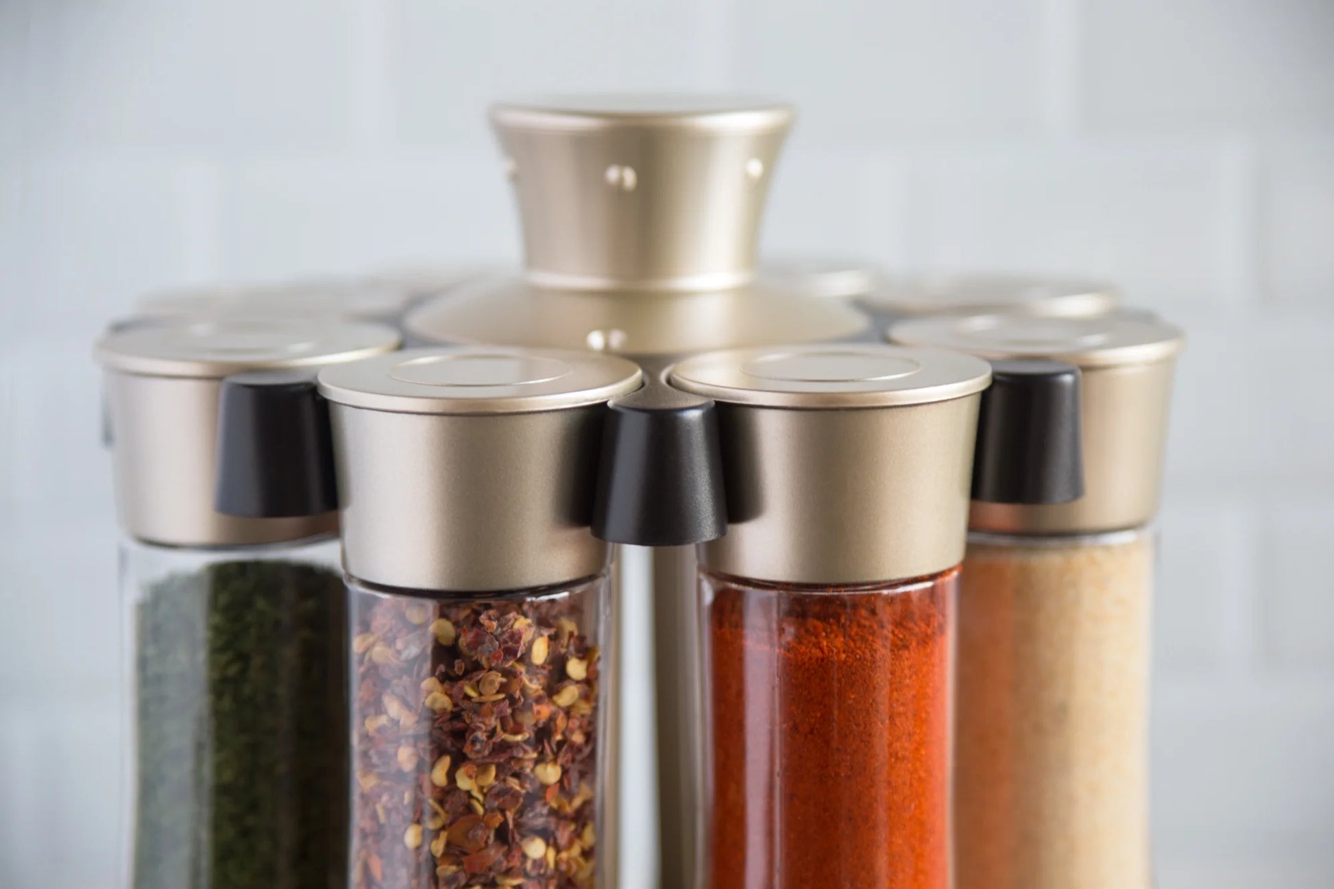 Kitchenart Elite Auto-Measure Spice Carousel - Professional 8 Jar Set in Elegant Silver Satin