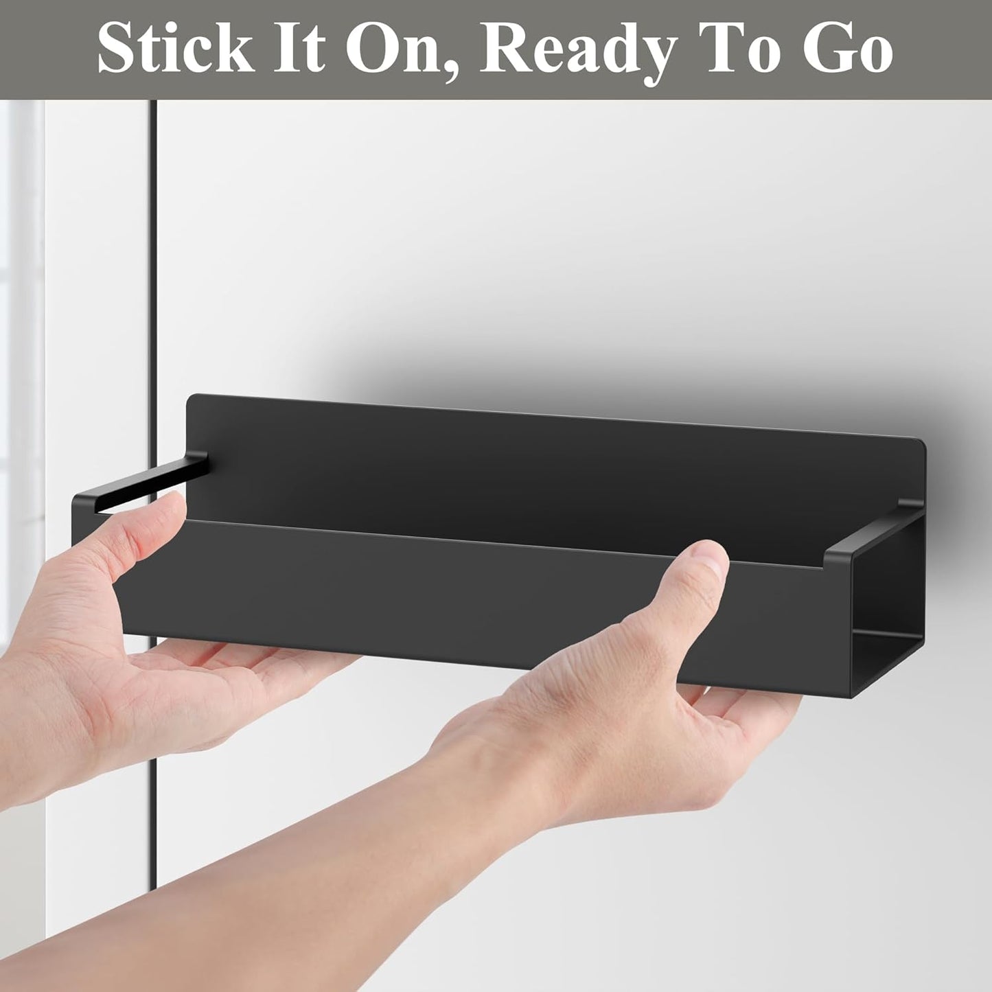 Magnetic fridge spice rack arranged in a column