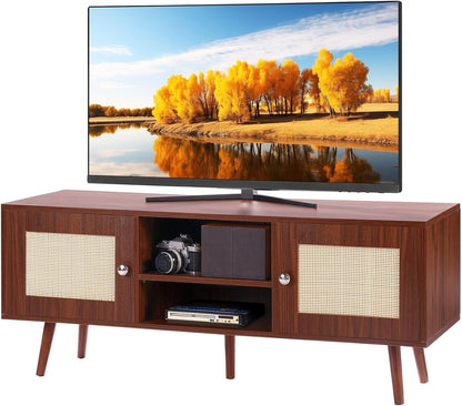 VEVOR Rattan TV Stand, Mid Century Modern TV Stand for 75 Inch TV, Boho Rattan TV Cabinet with Build-In Socket and USB Ports, Adjustable Shelfs for Living Room, Media Room, Oak