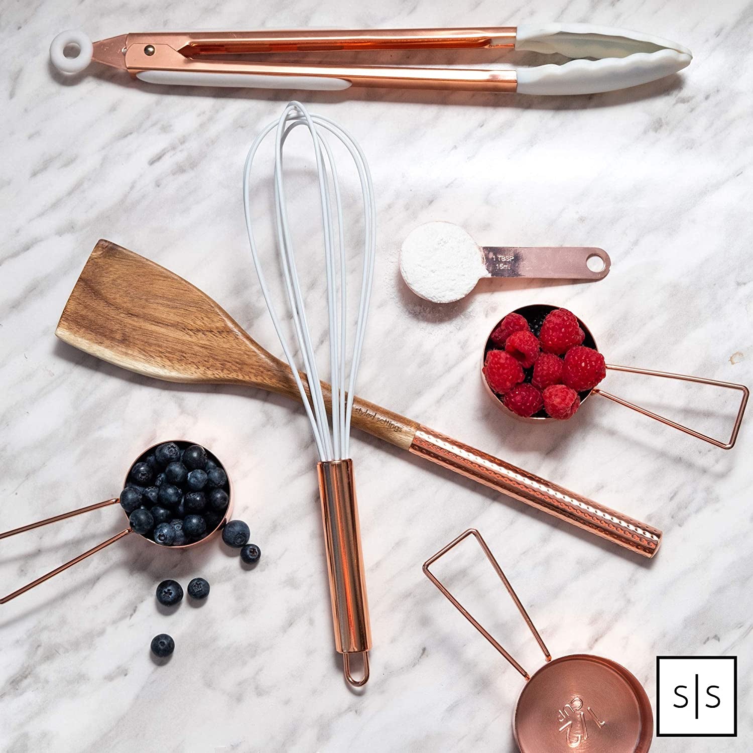 Elegant Rose Gold Copper Measuring Cups and Spoons Set – 8-Piece Stackable Stainless Steel Kitchen Essentials for Baking and Cooking
